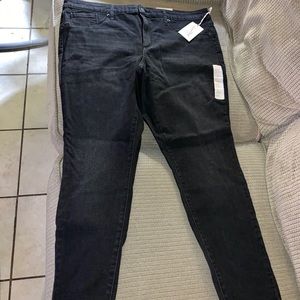 Universal Thread Smooth and Sculpt dark jeans